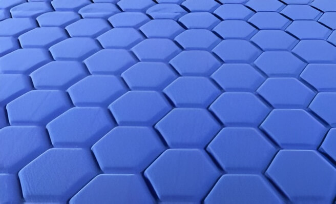 ▲Gen4乳膠床墊 舒適層泡棉通風設計