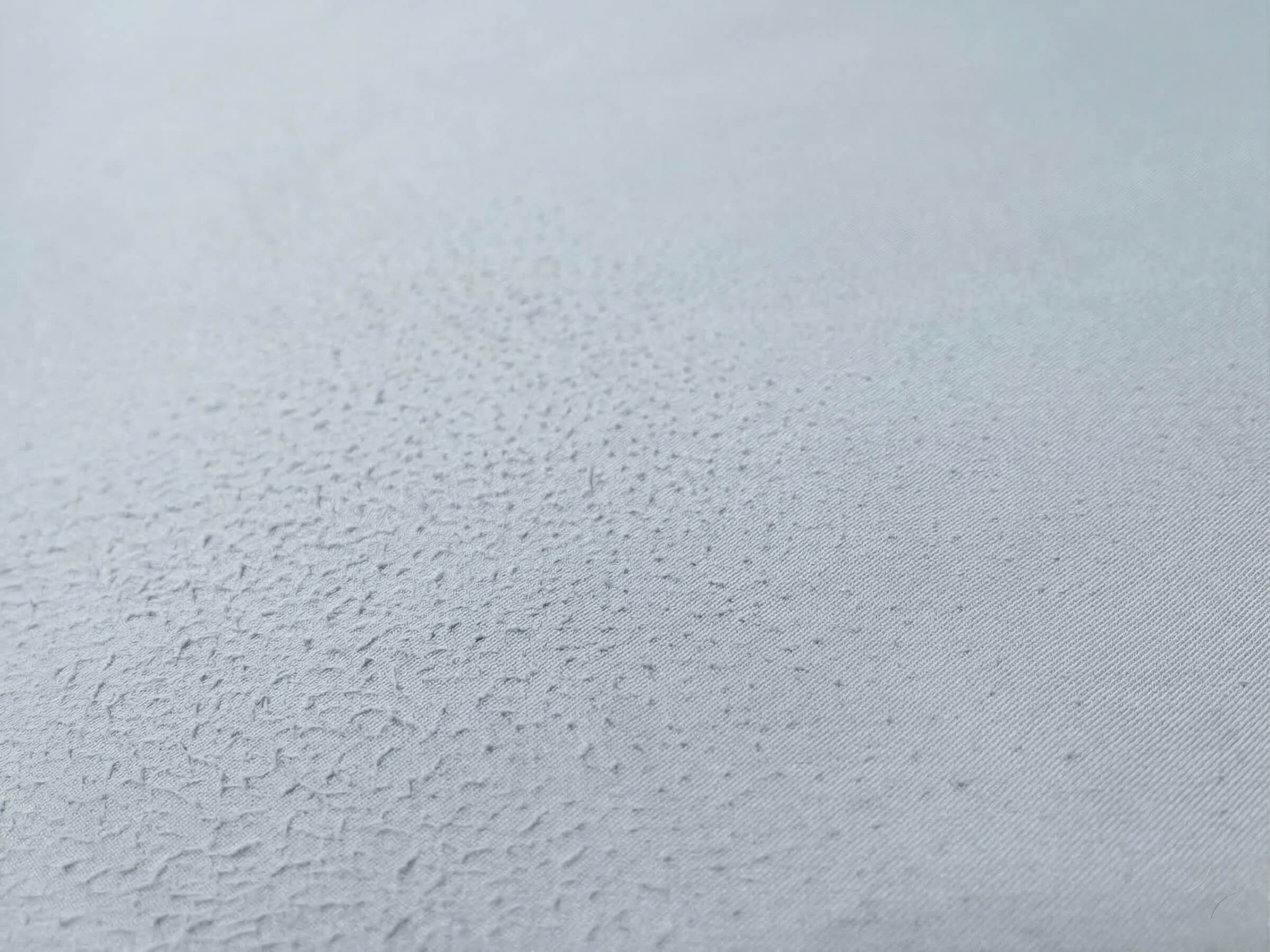 買天絲床包前,你應該知道的7件事|優缺點、支數、選購技巧一次懂 4 天絲床包起毛球